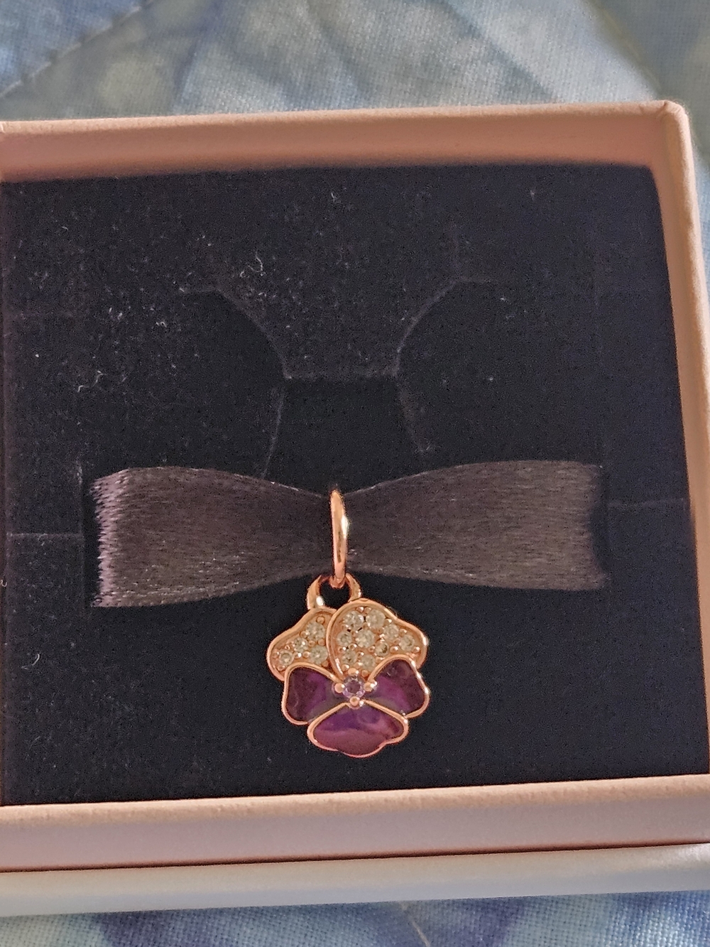Pandora Pansy Pendant